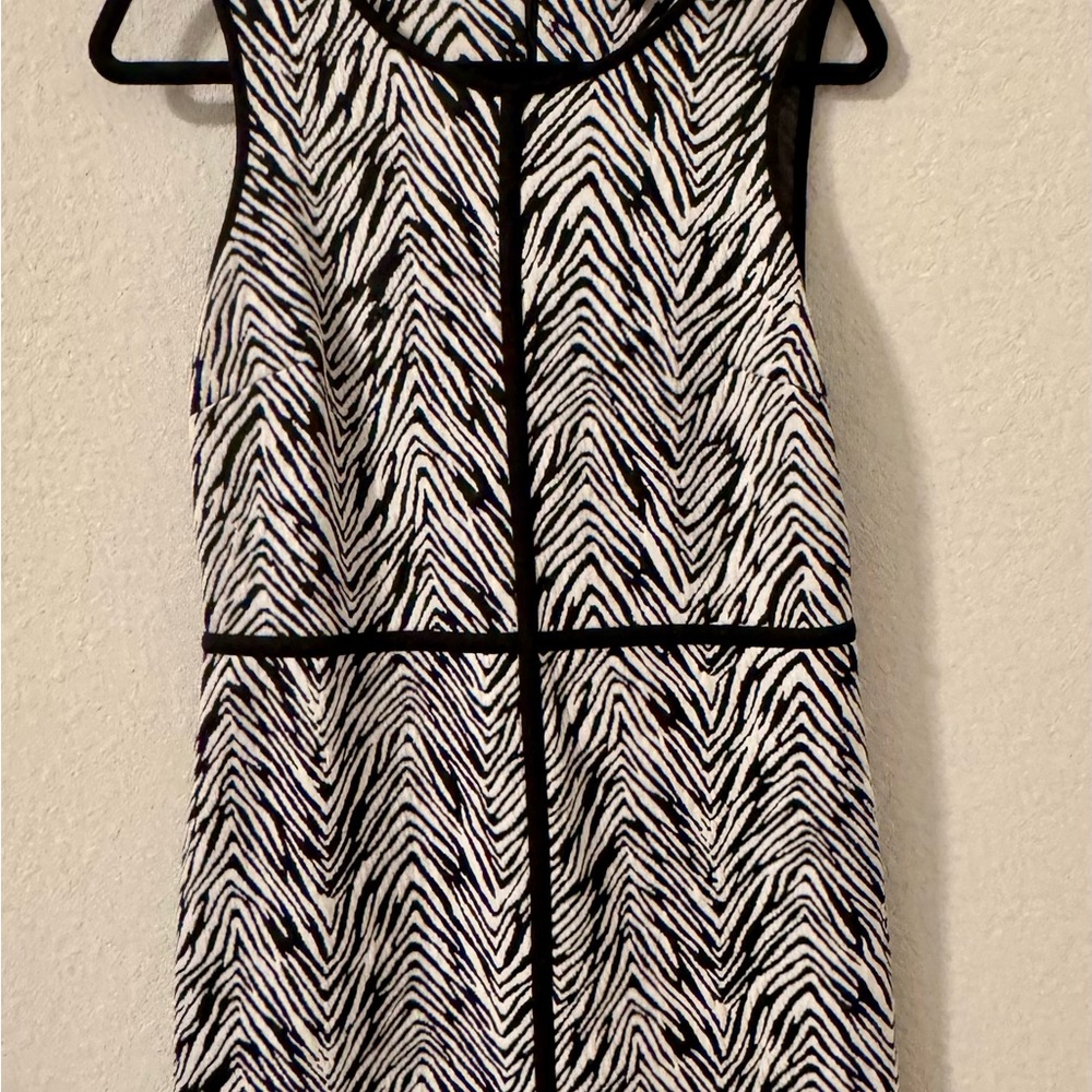 Black and White Patterned Women's Dress